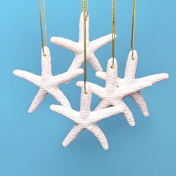 Mini Resin Starfish-Realistic Ocean-Themed Decor for DIY Crafts,Beach Wedding Decorations,Home Wall Accents,and Coastal-Themed Arrangements.mini Starfish for Crafts (44, White)