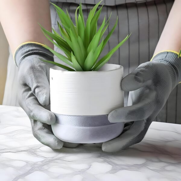 CHSZCHOMER Realistic Artificial Yucca & Agave Plants - Lifelike Faux Succulents for Home & Office Decor, No Maintenance Required (2 pcs Green Agave)Fake Plants, No Lighting Function